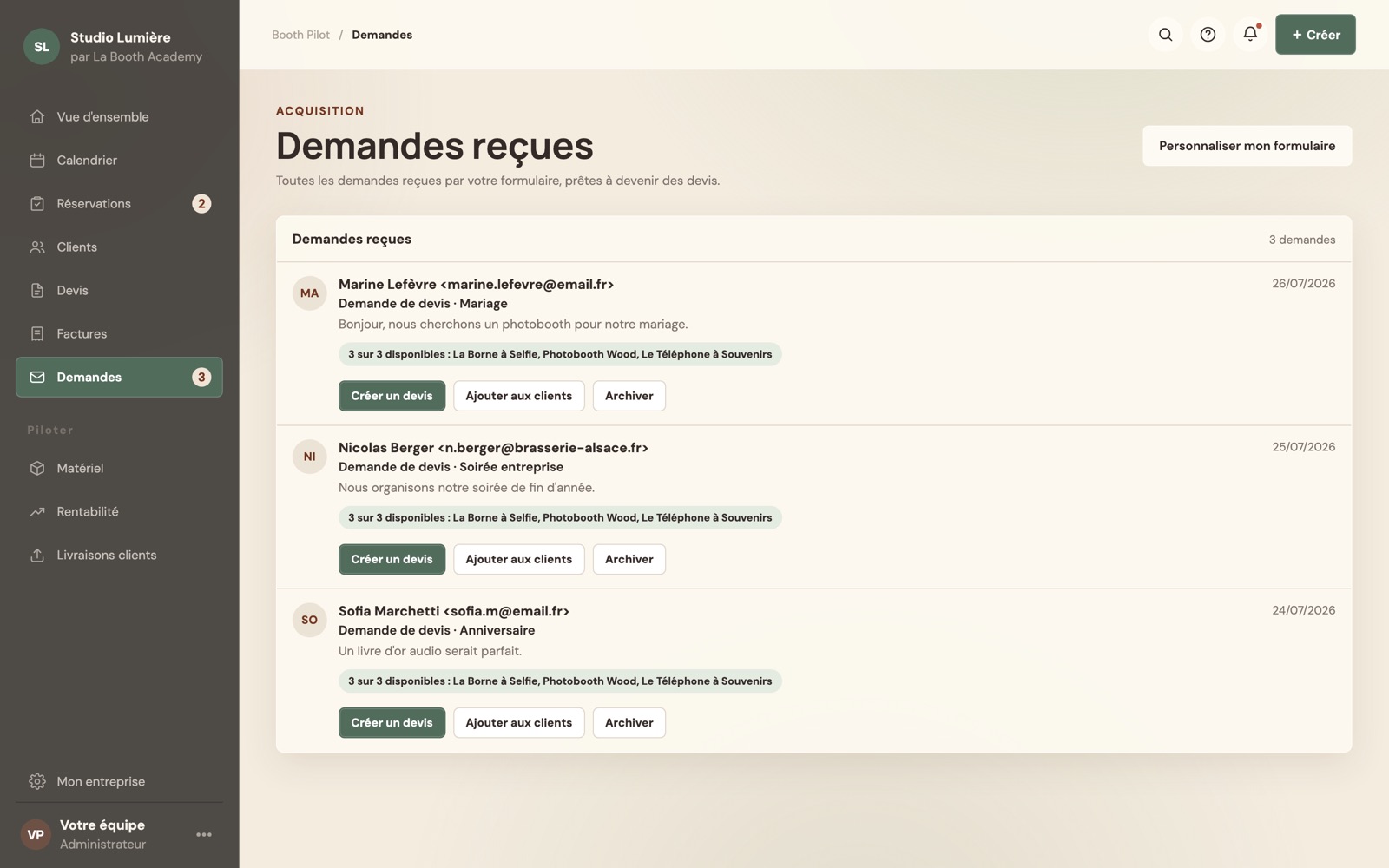 Écran Demandes reçues : trois demandes avec la disponibilité des bornes et les actions possibles.